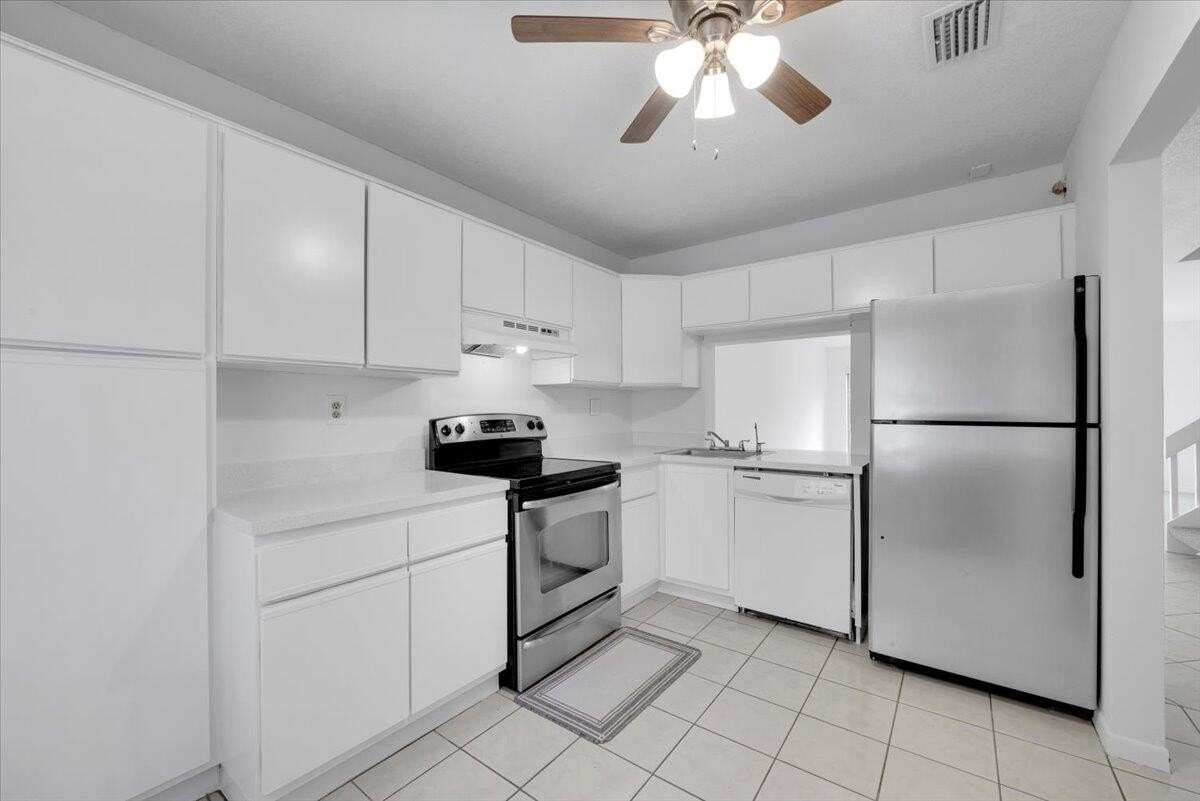 4718 Northwest 82nd Avenue #1706 - Photo 2 of 12