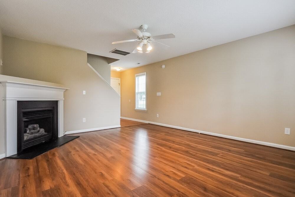 2232 Castle Pines Dr - Photo 5 of 18