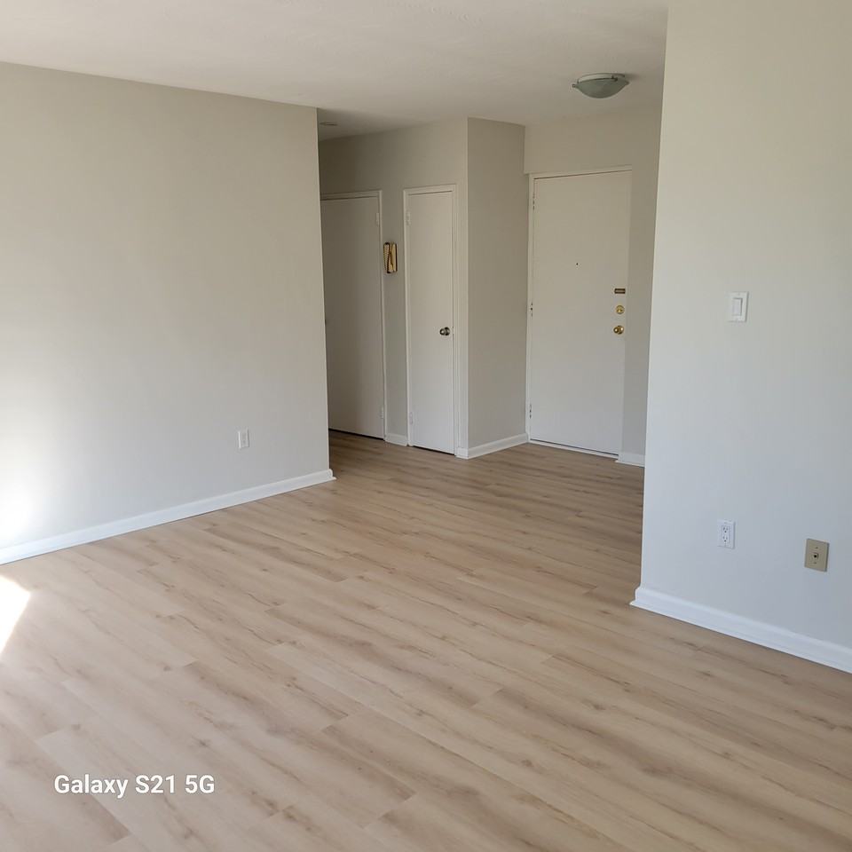 463 King Street #202 - Photo 2 of 12