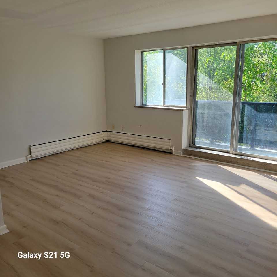 463 King Street #202 - Photo 5 of 12