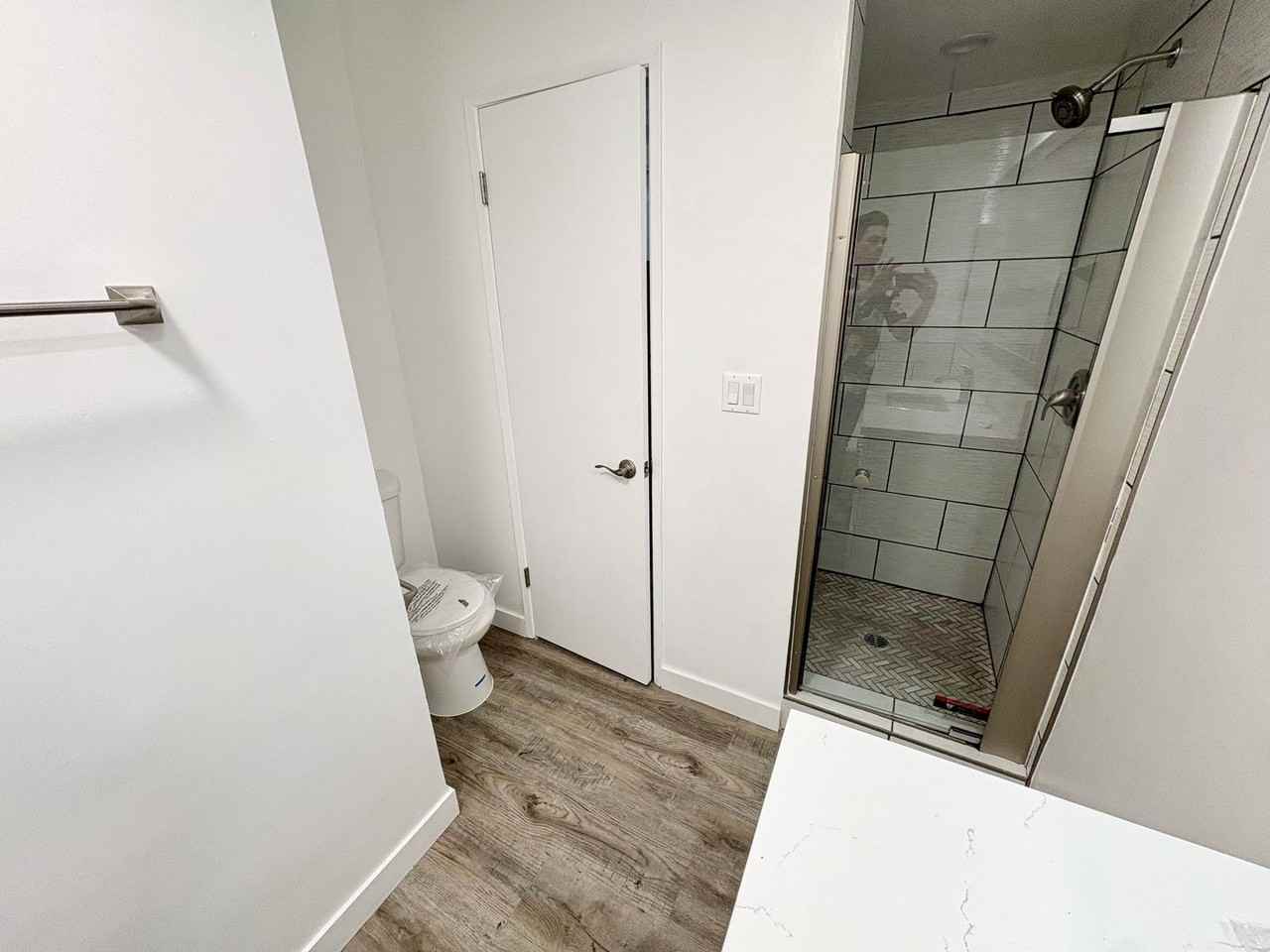 Peerless Apartments - Photo 5 of 50