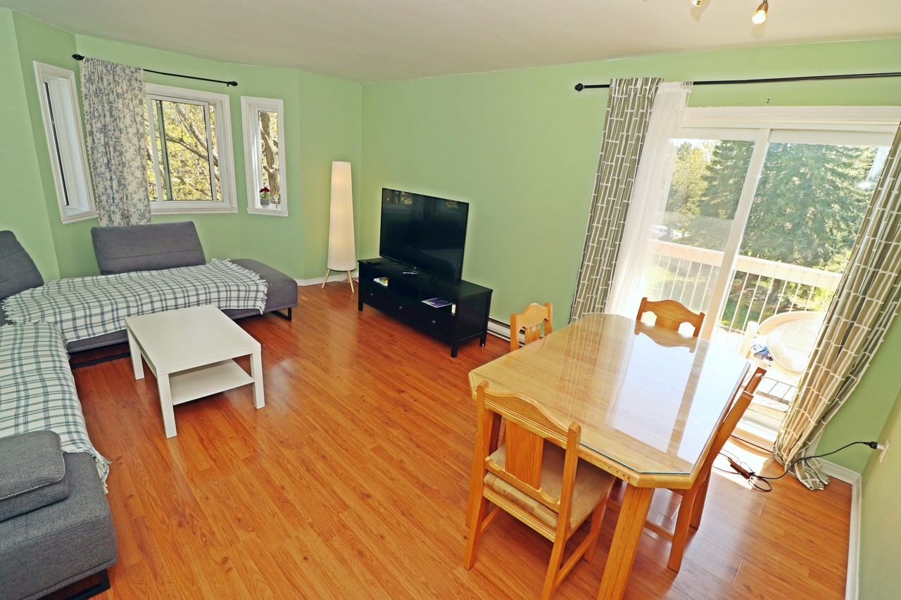 2430 Rue Bellerose #6 - Photo 2 of 14