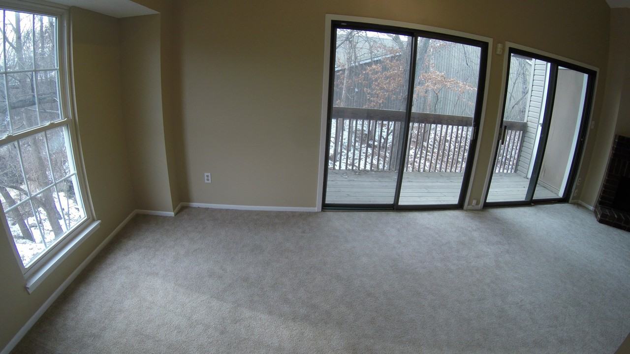 8342 NW Barrybrooke Dr - Photo 3 of 6