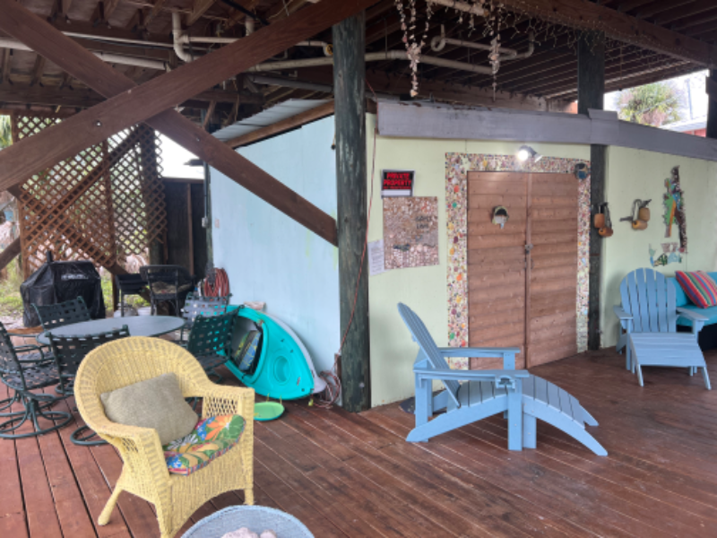 9006 Seagrape Lane - Photo 3 of 15