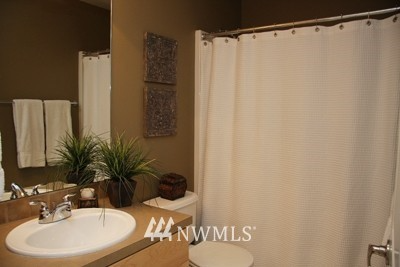 12207 Ne 109th Pl - Photo 2 of 10