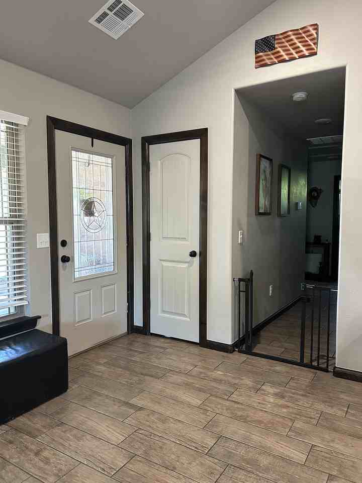 30 Ne Summerwood Dr #NA - Photo 3 of 29