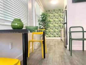 481 Ne 37th St #16 - Photo 1 of 1