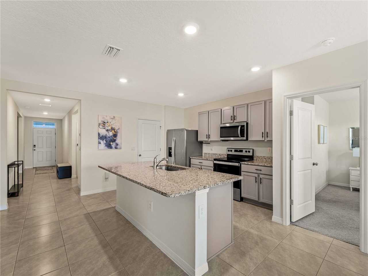 17737 Canapy Place - Photo 6 of 34