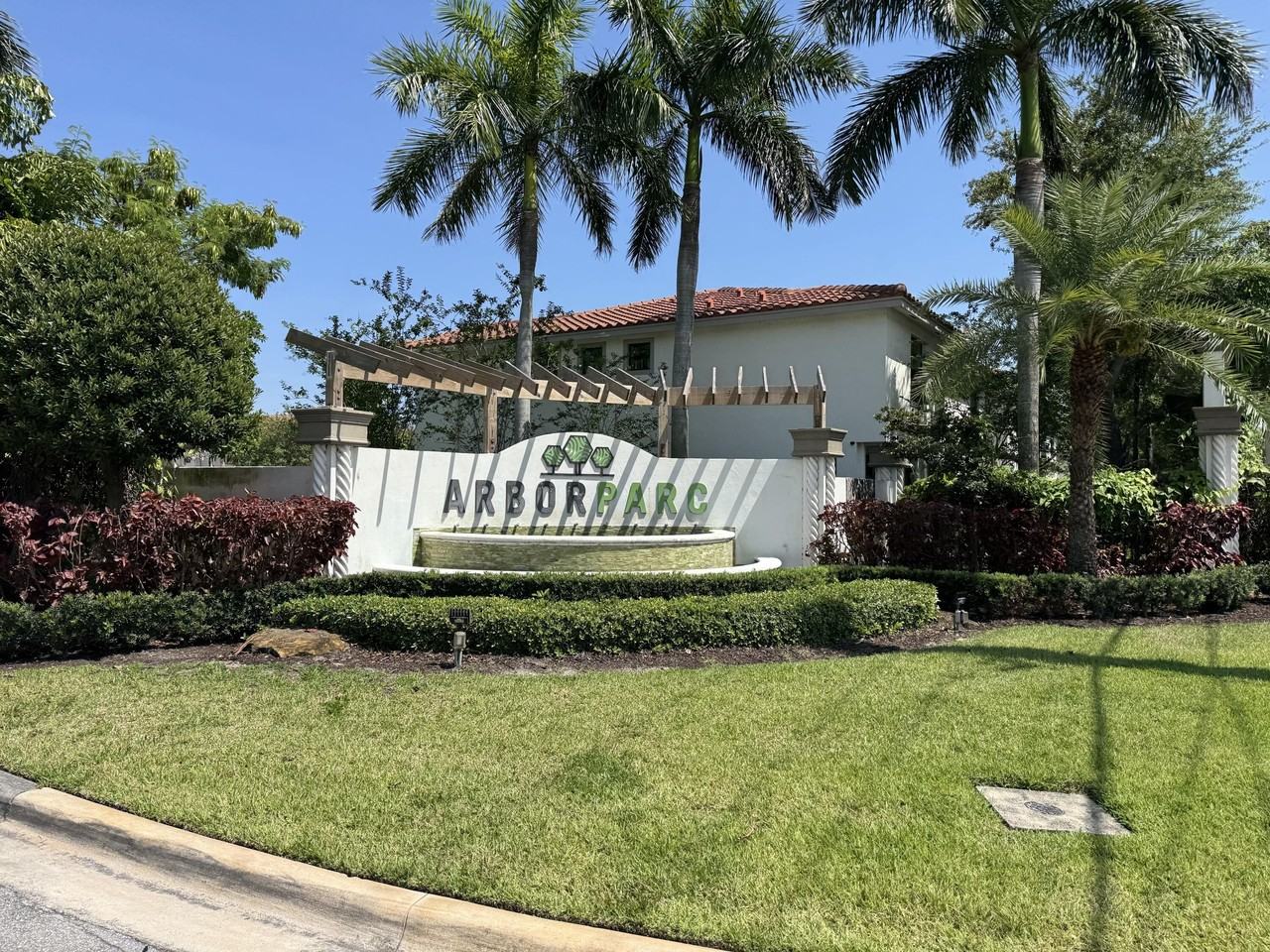 2037 Oysterwood Ln - Photo 2 of 36