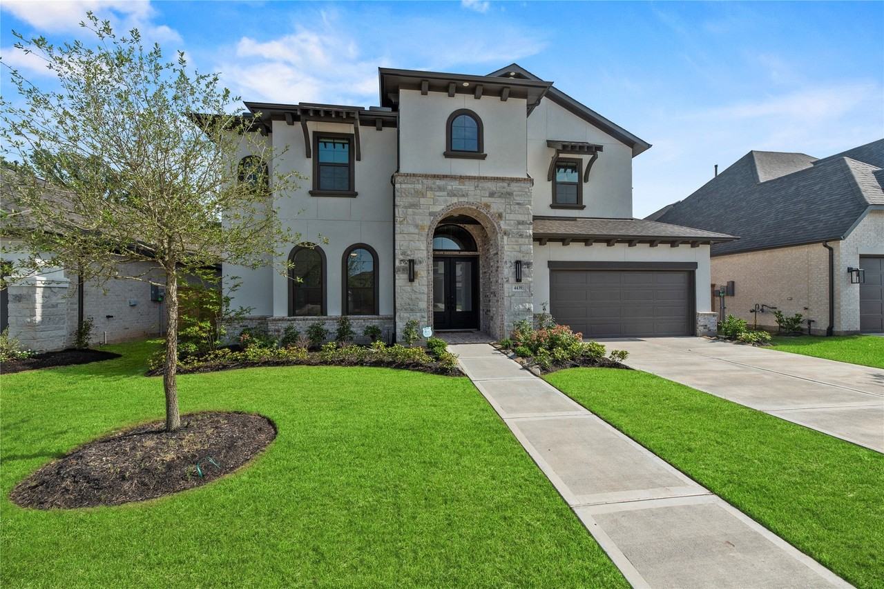 4439 Southpoint Way - Photo 4 of 43