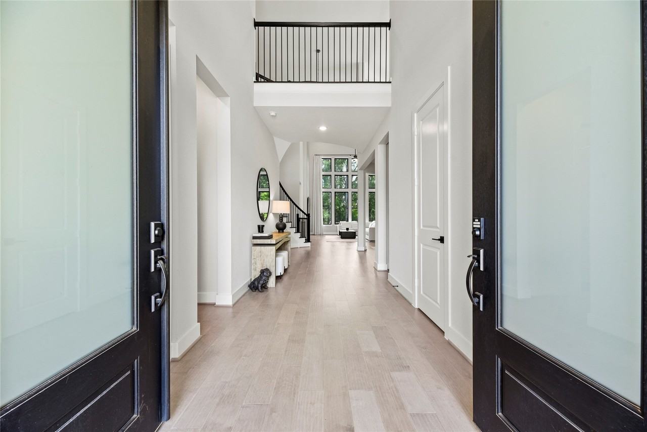 4439 Southpoint Way - Photo 5 of 43