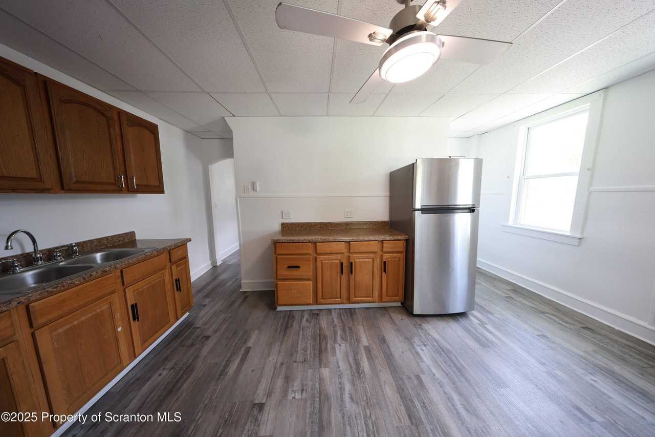 1726 Luzerne Street - Photo 5 of 12