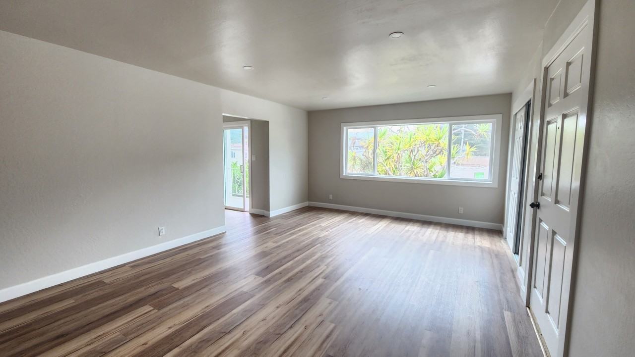 127 Clarendon Rd #4 - Photo 2 of 13