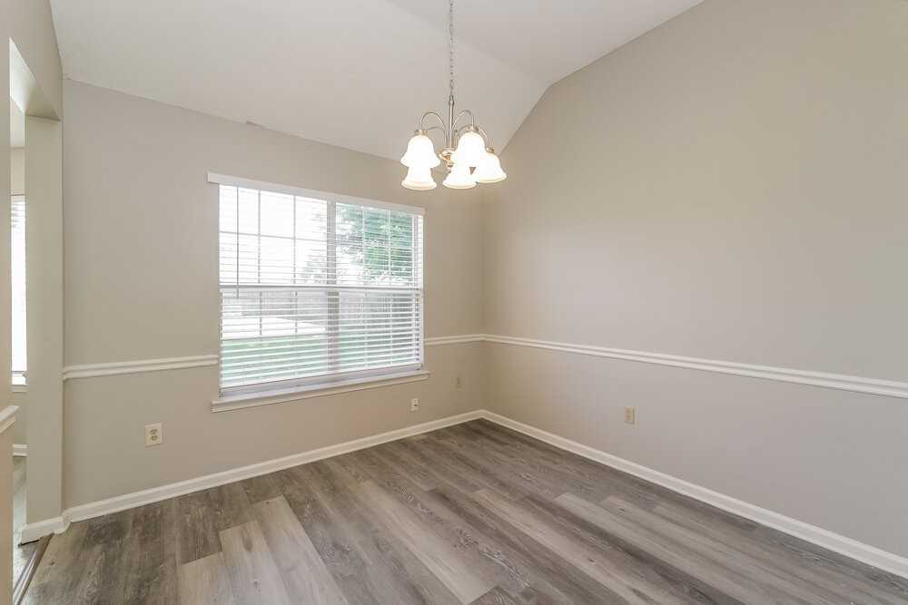 7364 Wendy Way - Photo 6 of 17