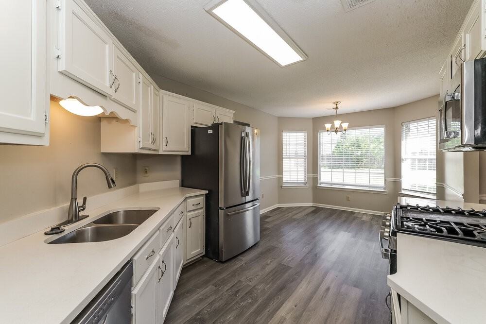 7364 Wendy Way - Photo 7 of 17