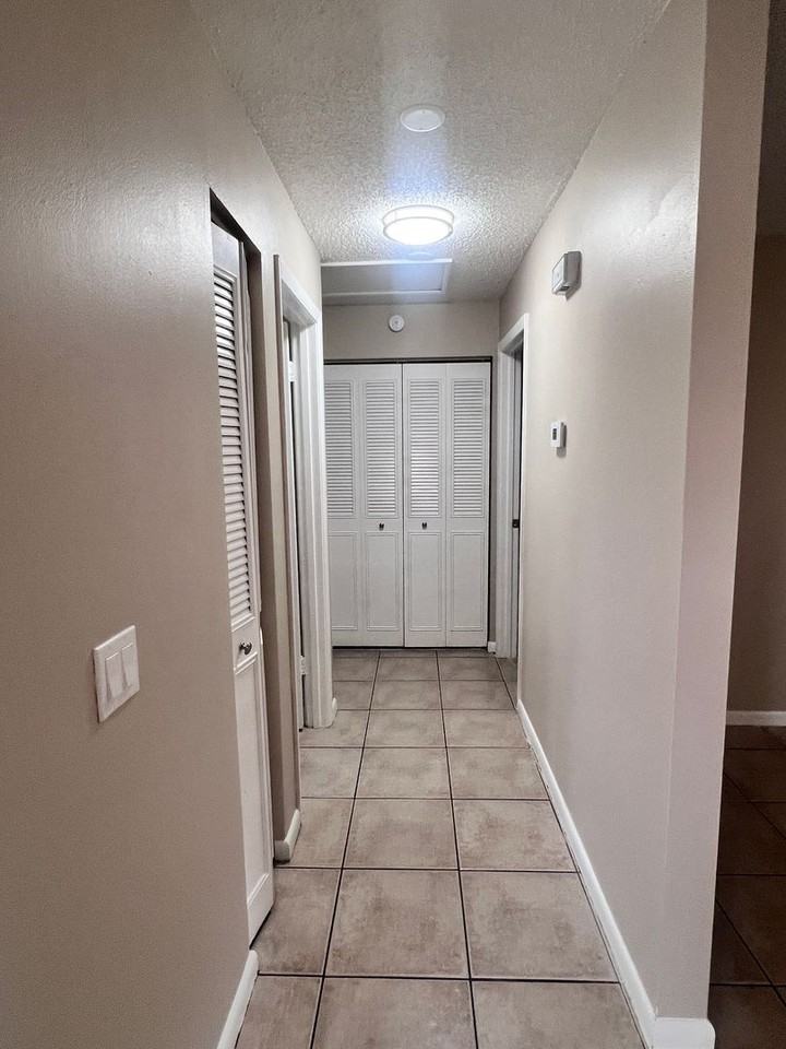 2207 S 34th St #A - Photo 5 of 9