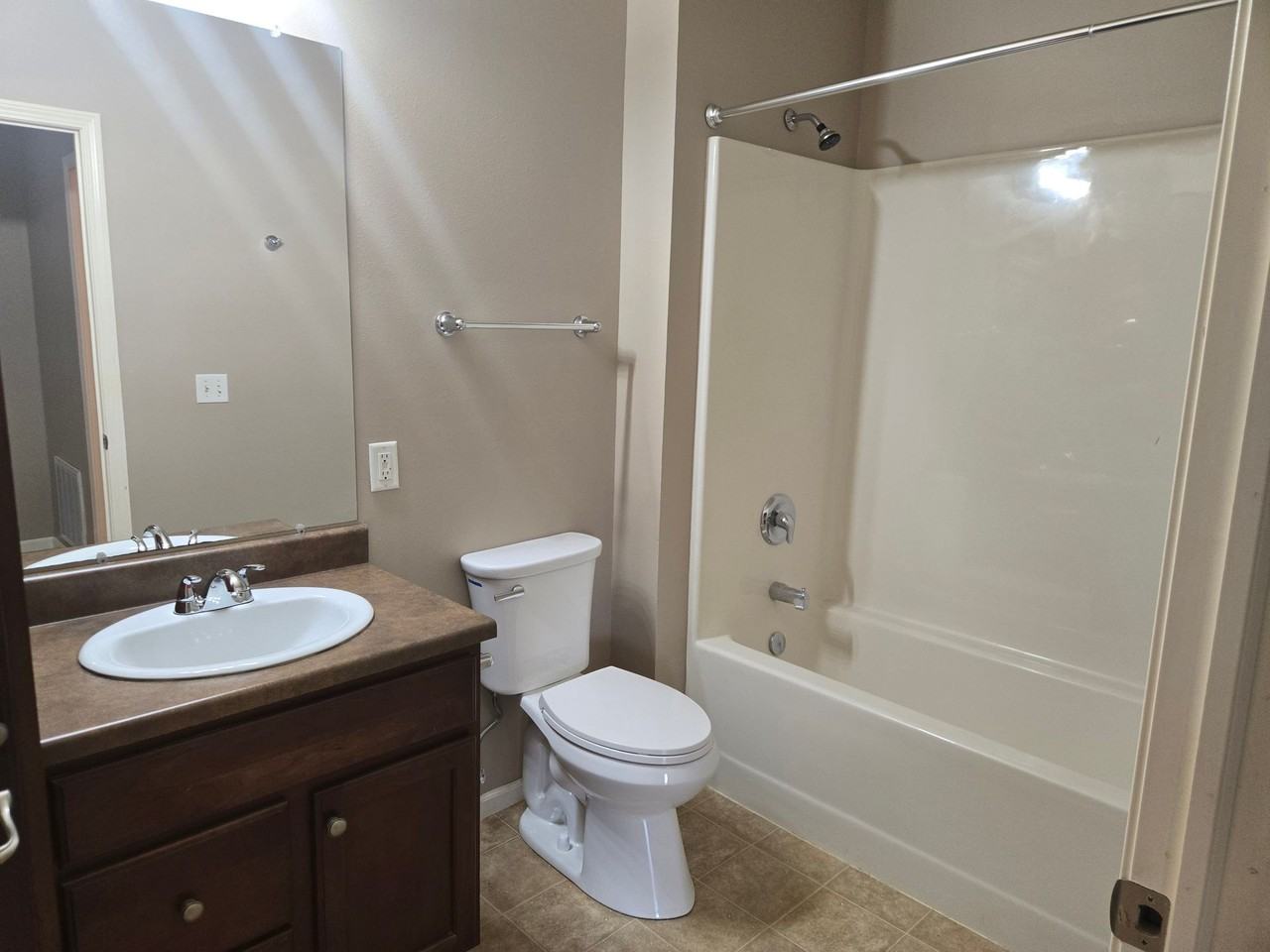 4612 E 15th - Photo 7 of 7