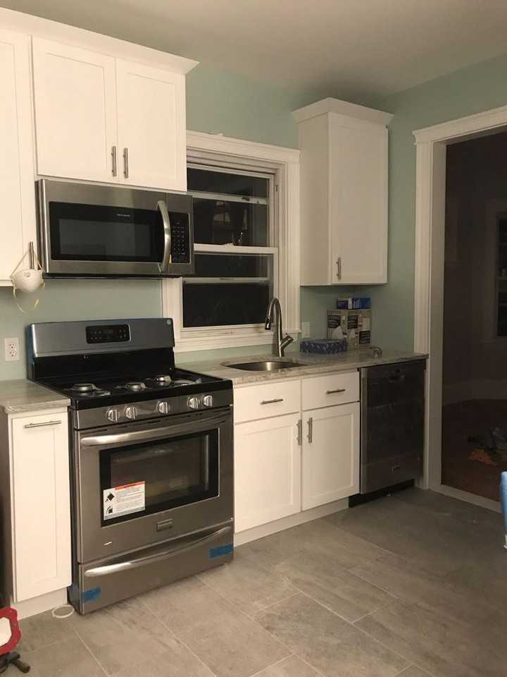 25 Atkins St - Photo 4 of 7