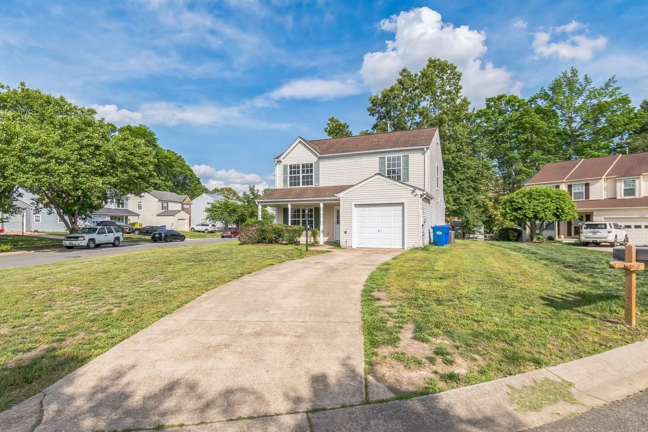 5302 Treefish Ct - Photo 2 of 18
