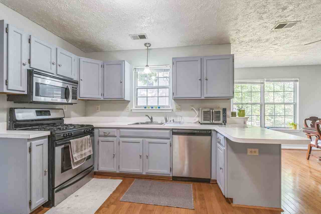 5302 Treefish Ct - Photo 7 of 18