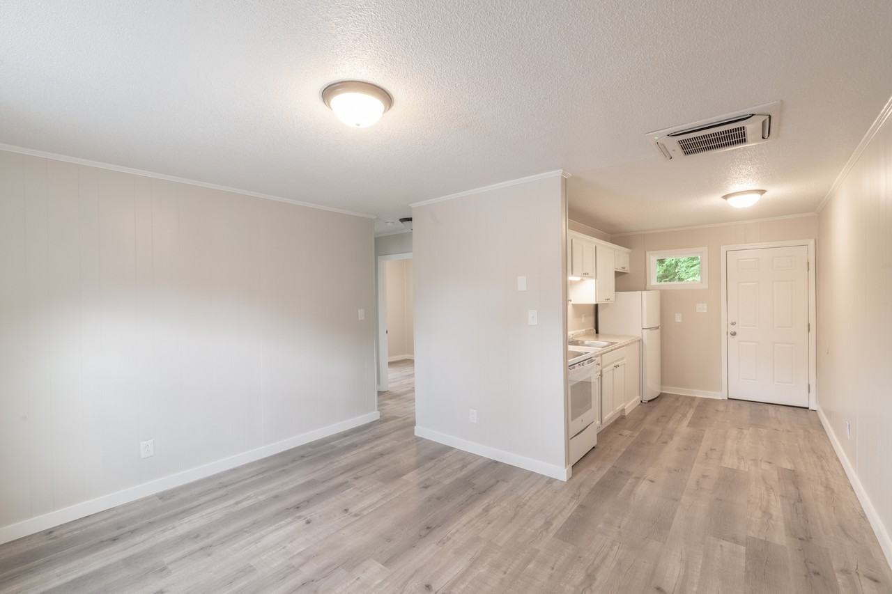 Betz / Nelson - Photo 3 of 14