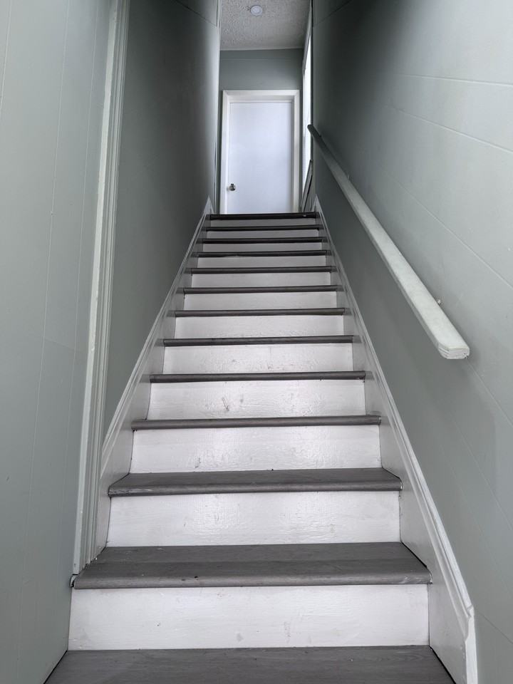 604 I Street - Photo 3 of 11