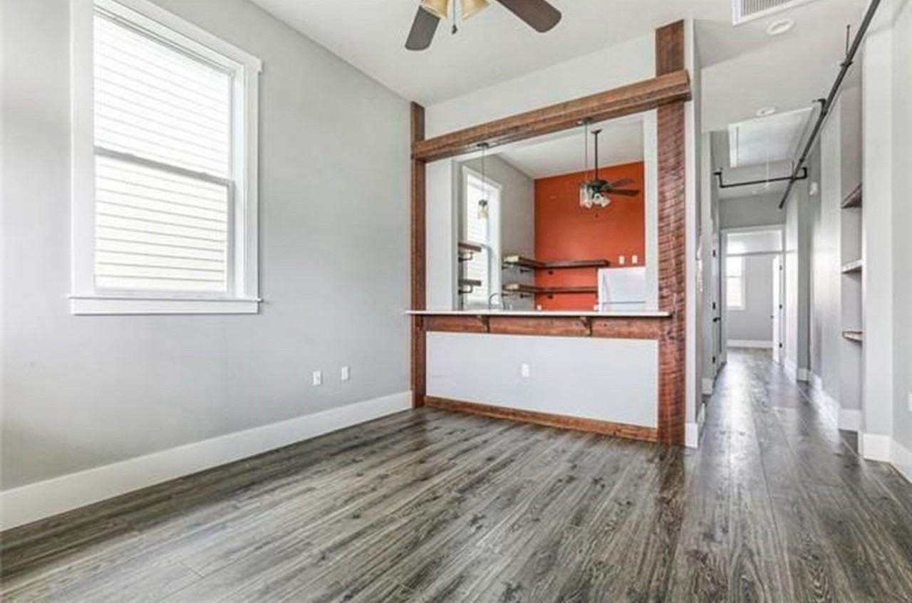 1387 Saint Anthony St #A - Photo 3 of 7