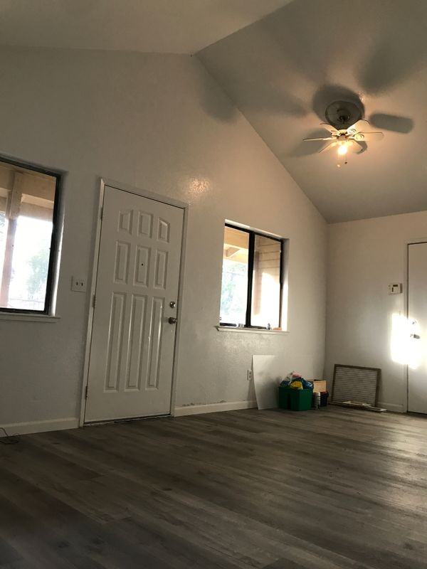 3127 Santa Cruz Way - Photo 2 of 7