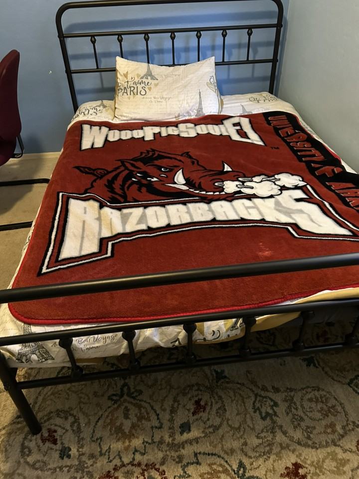 East Fairfield Street - Photo 5 of 7