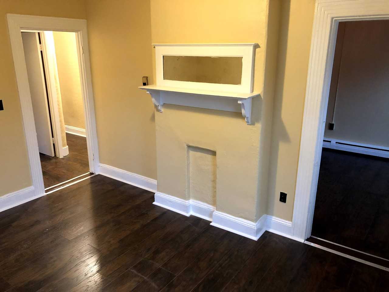 28 Greenwood St #2 - Photo 2 of 7