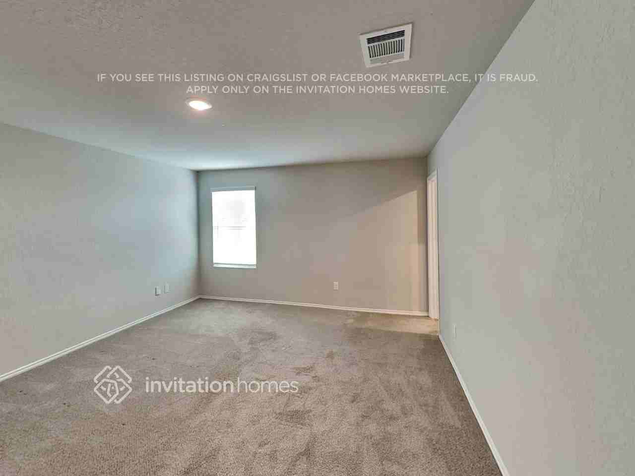 3322 Carducci Dr - Photo 7 of 17
