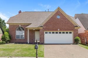 featured image of 10047 Cameron Ridge Trl