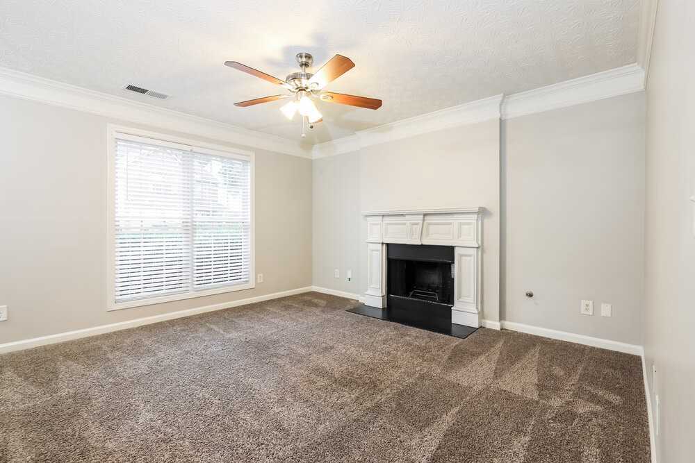 4047 Riverside Pkwy - Photo 5 of 18