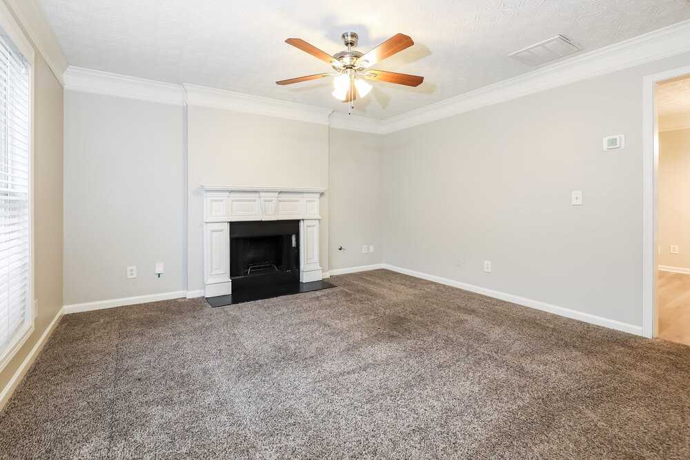 4047 Riverside Pkwy - Photo 6 of 18