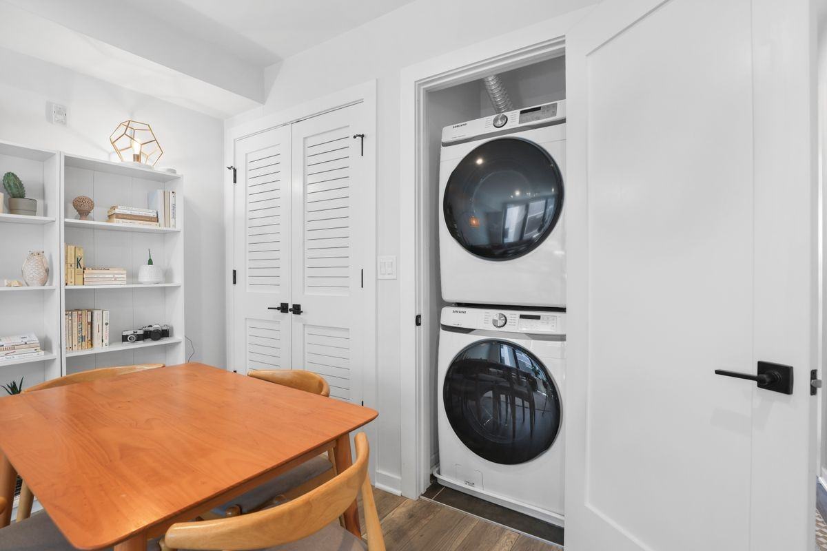 2612 University Pl Nw ##6 - Photo 2 of 30
