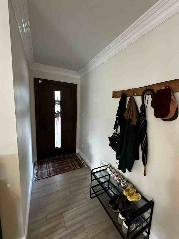 1411 Eboe Ave - Photo 7 of 50