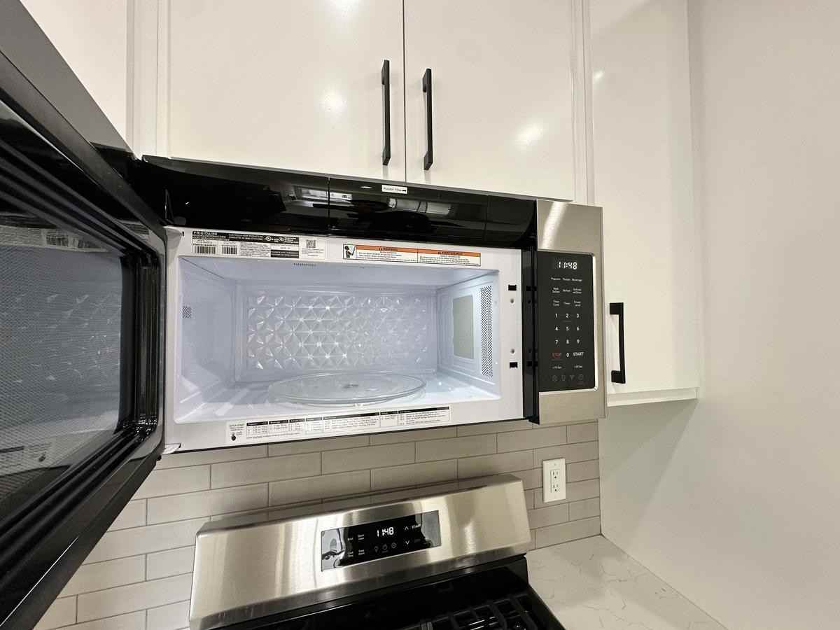 1800 S Normandie Ave - Photo 5 of 22