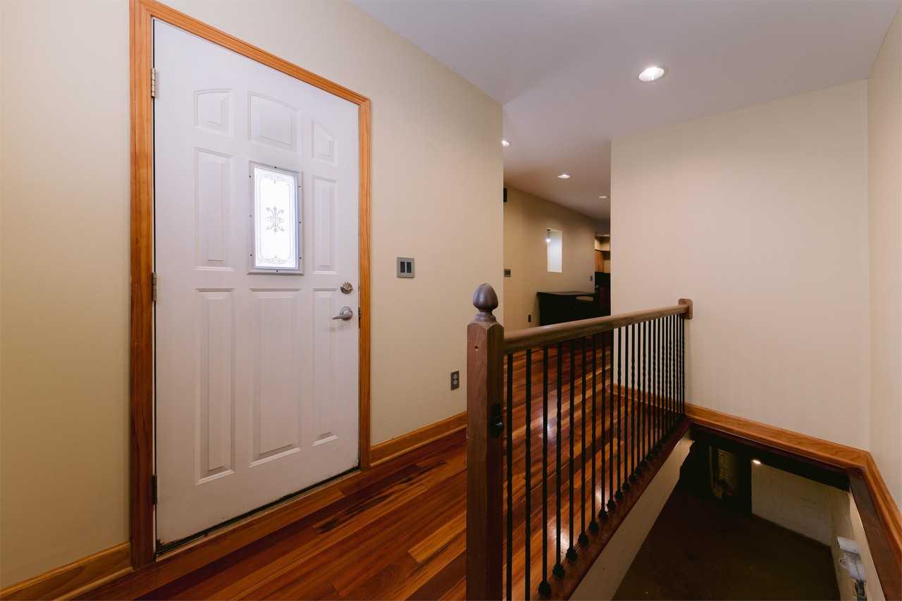 252 S Washington Ave - Photo 7 of 50