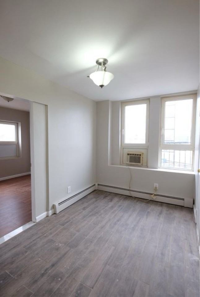 238 Harrison Ave - Photo 2 of 3