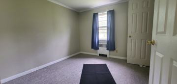 featured image of 263 W 13th St