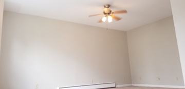 featured image of 263 W 13th St