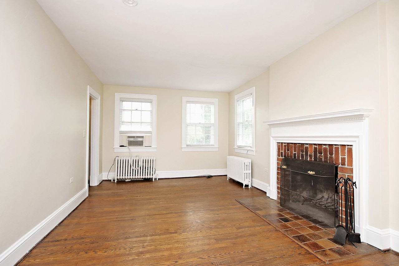 118 Washington Ave - Photo 2 of 16