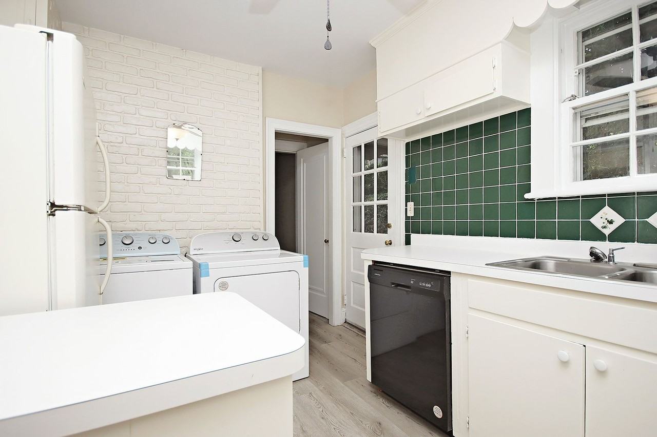 118 Washington Ave - Photo 5 of 16