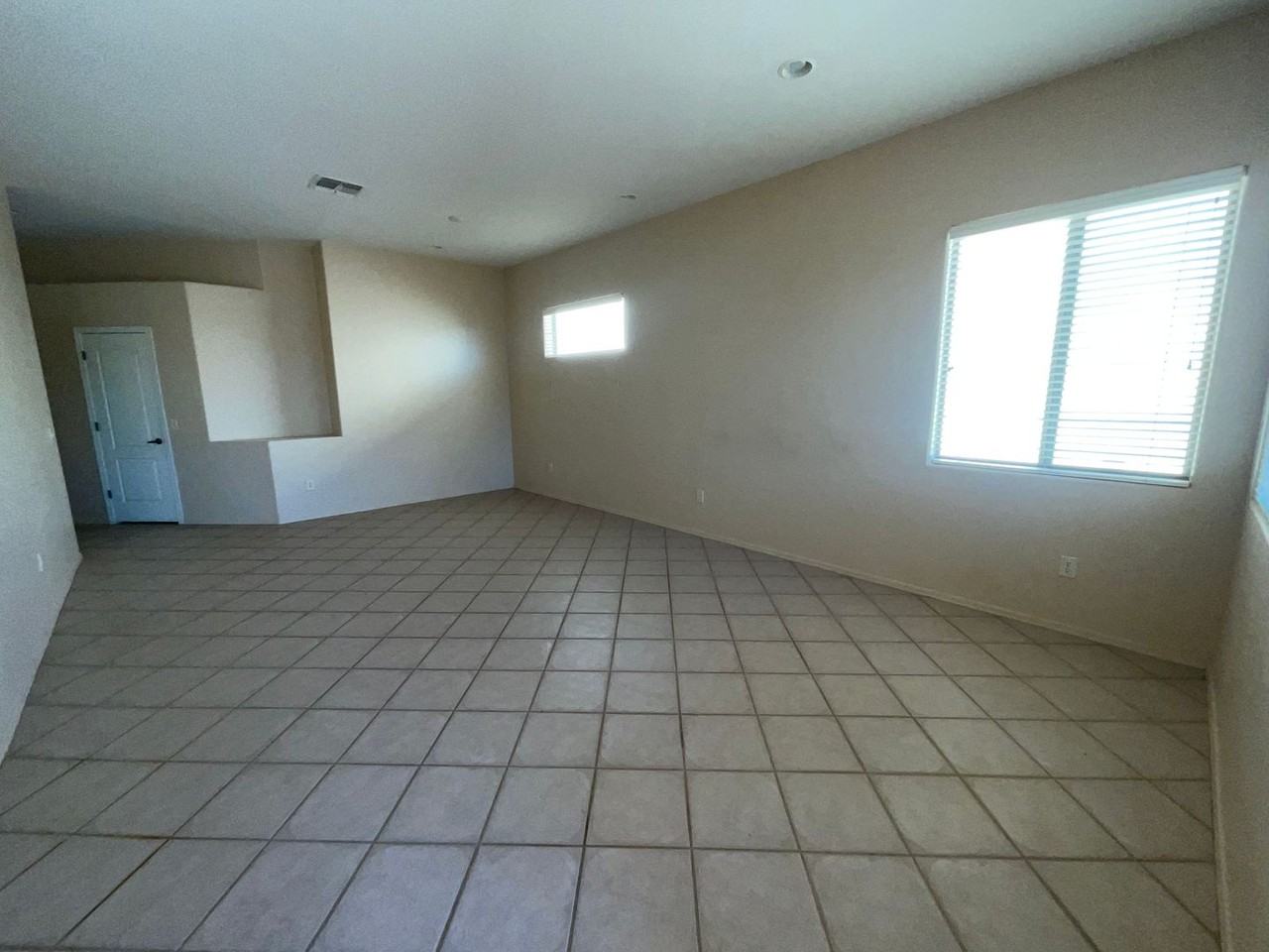 10854 E New Rock Ridge Dr - Photo 3 of 28