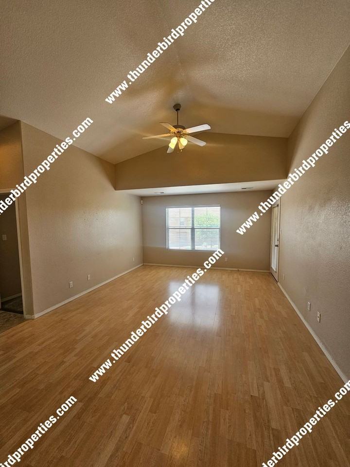5743 Valle Alegre Rd Nw - Photo 5 of 18