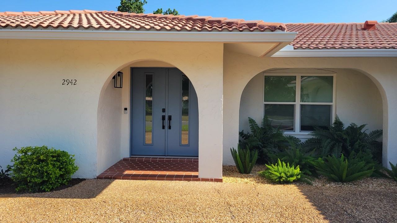 2942 Tuckerstown Dr - Photo 4 of 32