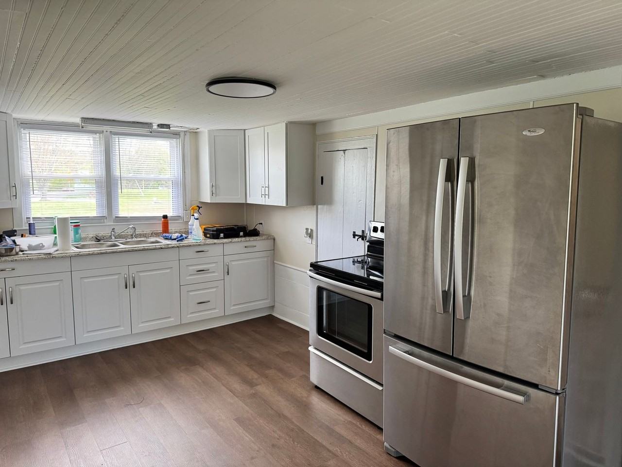 11162 Port Republic Rd - Photo 3 of 16