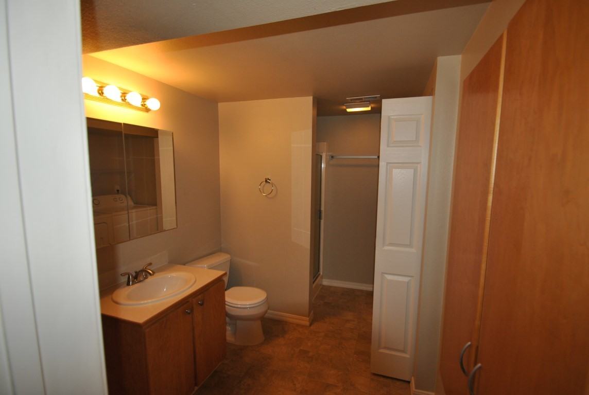 11611 SE 90th St - Photo 3 of 19