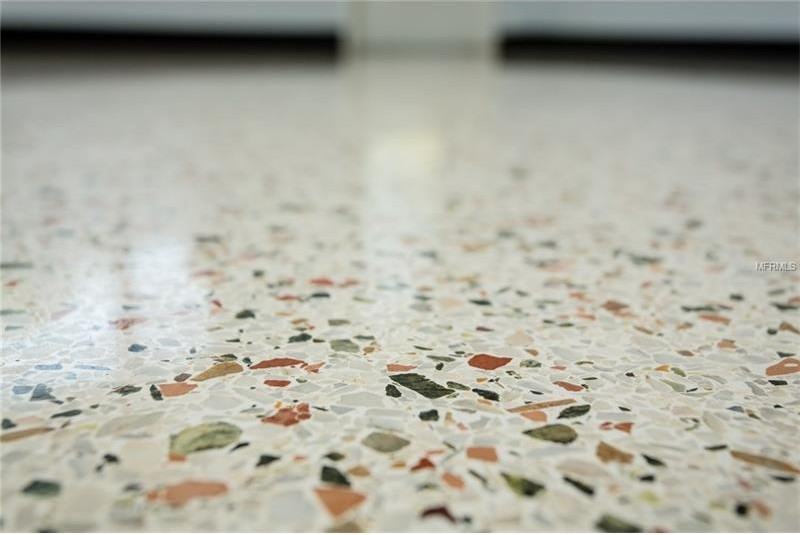 735 30th Ave N #NA - Photo 3 of 17