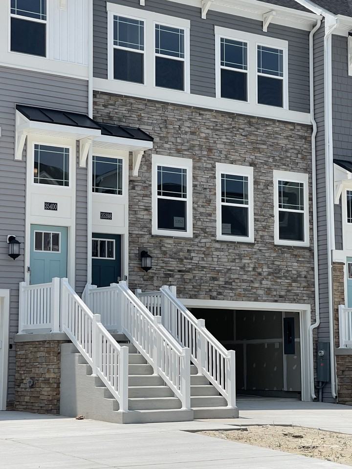 35398 Wright Way #35398 - Photo 3 of 20